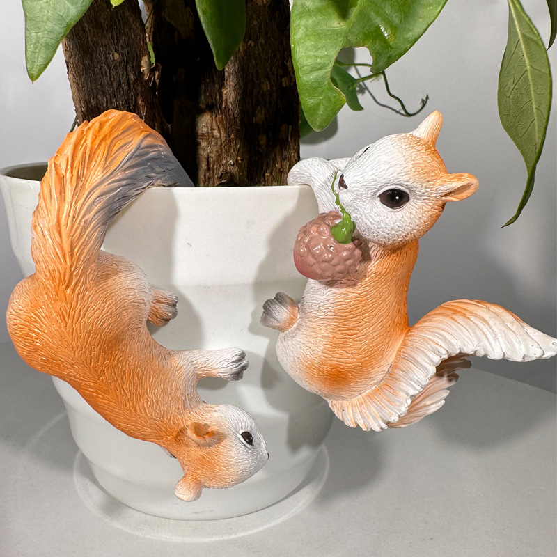 2pcs Creative Squirrel Hanging - огляд і ціна Plant Parents